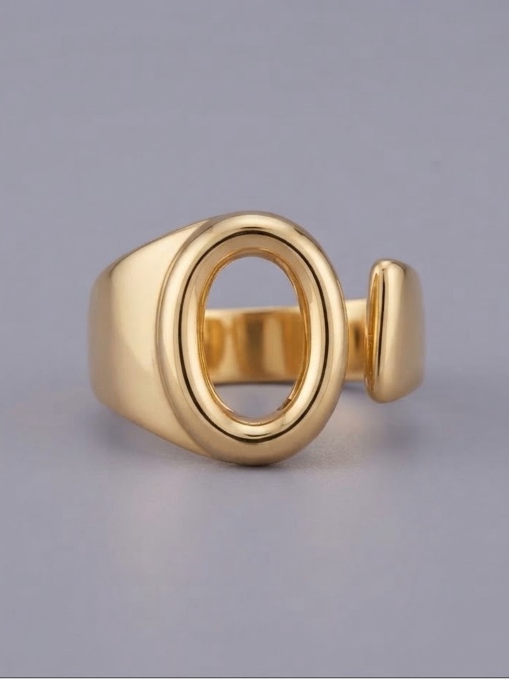 Gold Letter O Open Statement Ring Size 7 Unworn